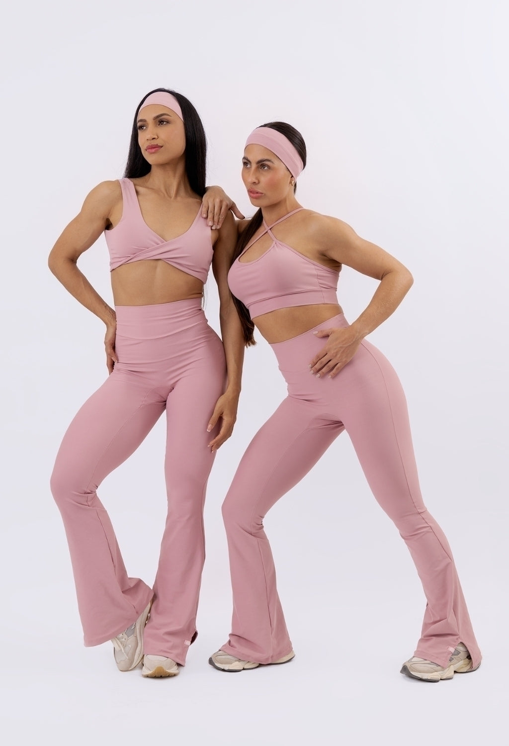 CONJUNTO LEG FLARE + TOP EVOLVE SOFT PINK