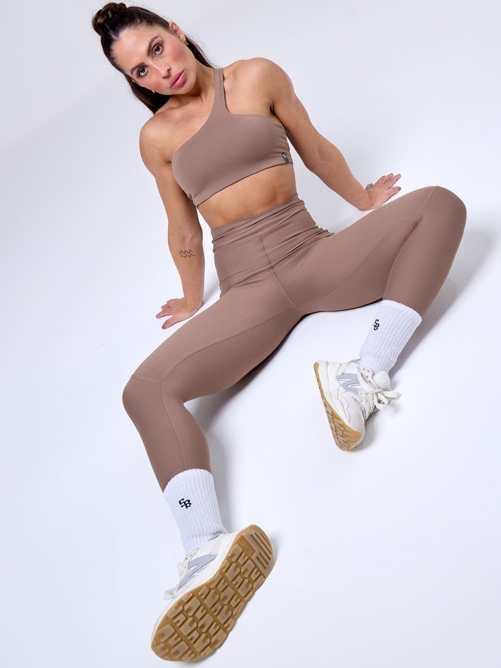 CONJUNTO LEGGING CROSS OVER + TOP PANDORA COFFEE