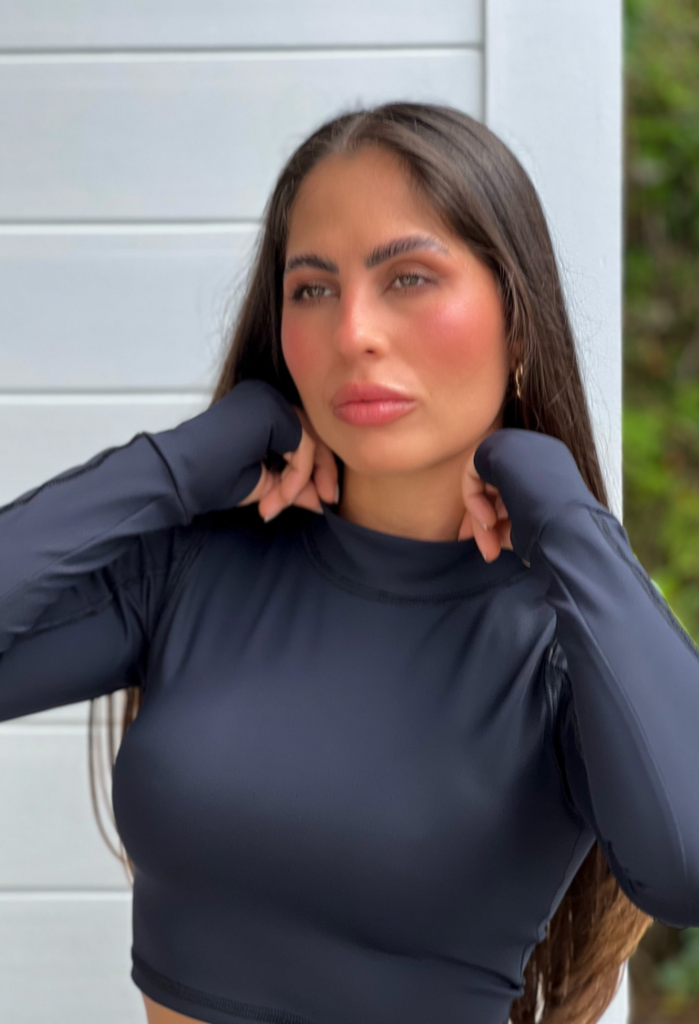 CROPPED PRETO