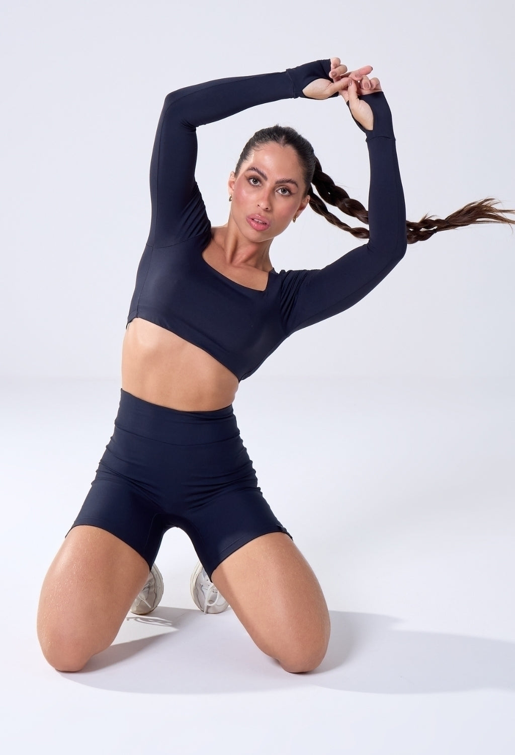 CONJUNTO SHORTS CYCLIST + CROPPED DEFINE LUXE PRETO