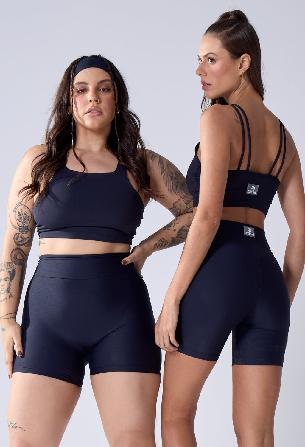 TOP STRAPPY SPORT PRETO