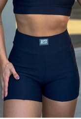 SHORTS CANELADO BLACK