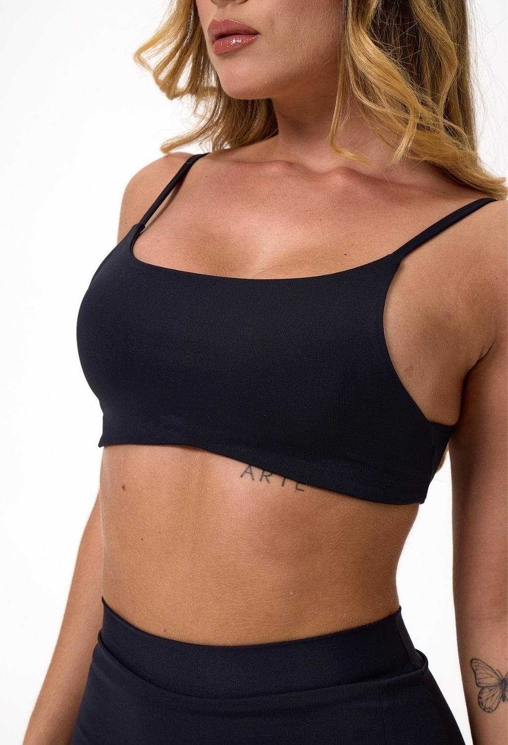 TOP CLASSIC PRETO