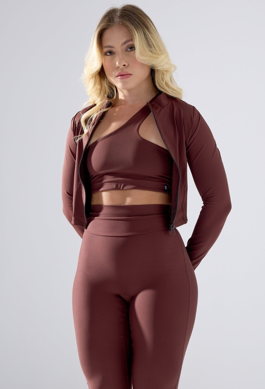CONJUNTO LEGGING ACTIVE FLARE + TOP PANDORA 5.0 ESPRESSO