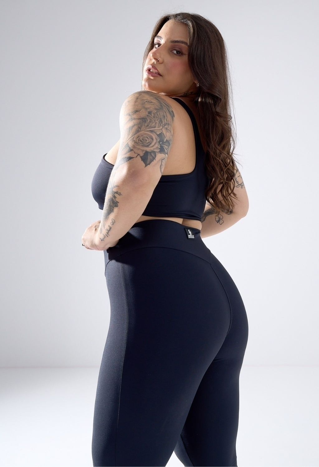 CONJUNTO LEGGING ACTIVE FLARE + TOP PANDORA 5.0 PRETO