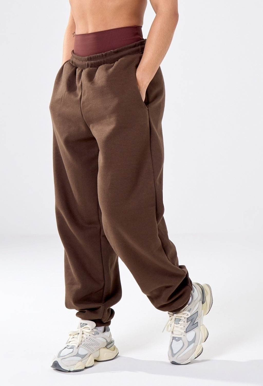 CALÇA MOLETOM OVERSIZED CACAU