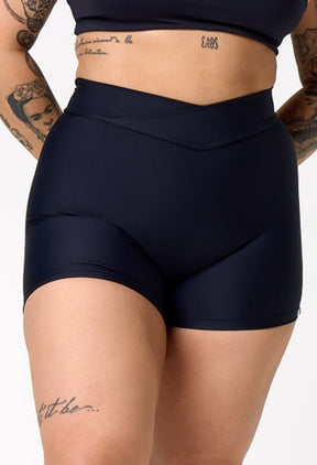 SHORTS CROSS OVER 2.0 PRETO