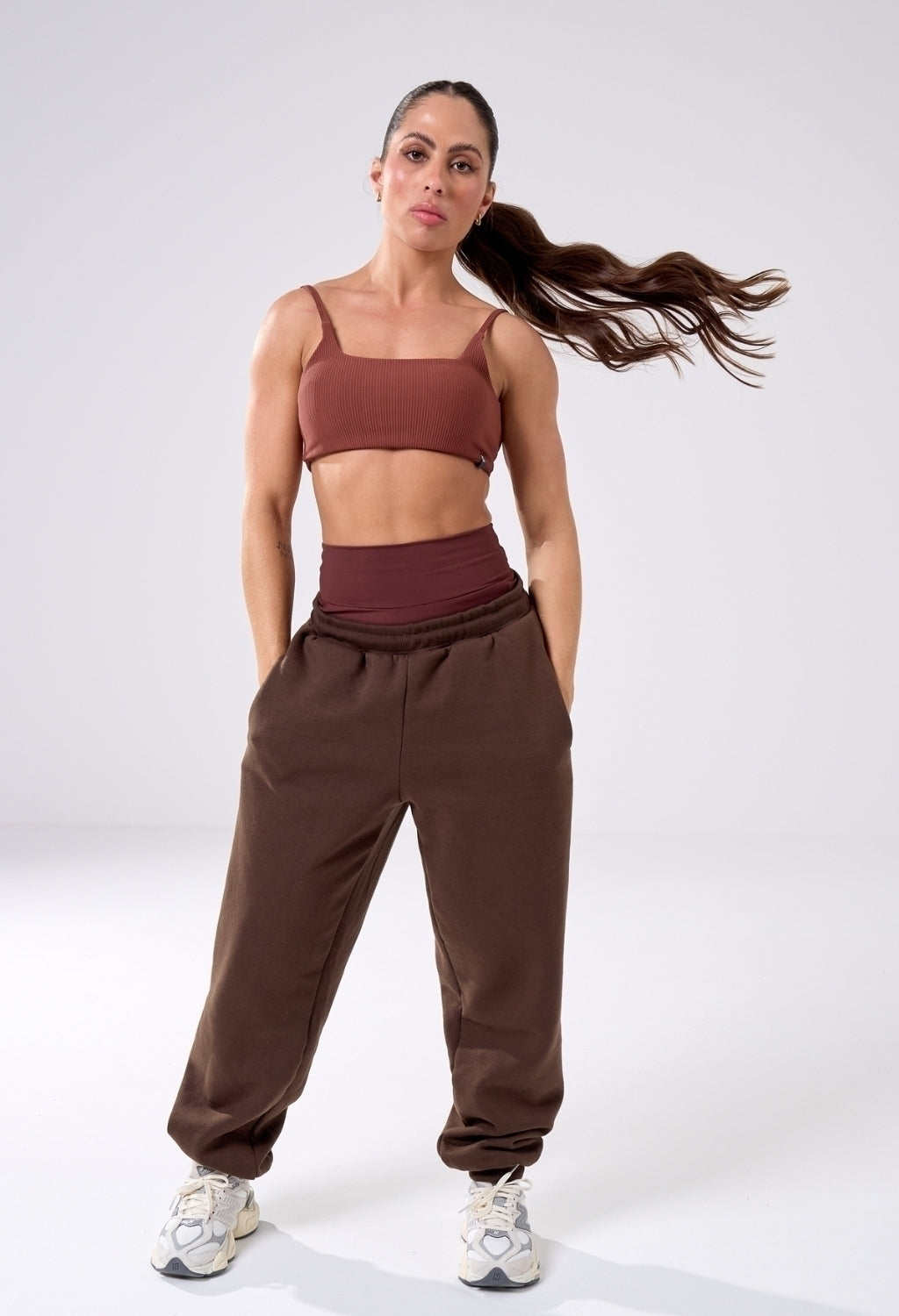 CALÇA MOLETOM OVERSIZED CACAU