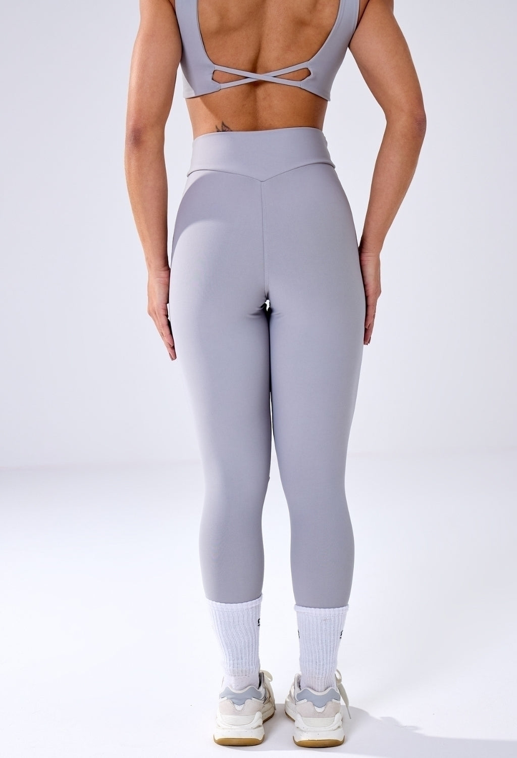 CONJUNTO LEGGING CROSS OVER + TOP SOFT ACTIVE GRAY